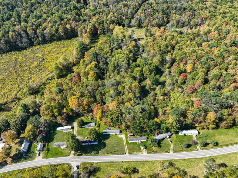 649 Bolivar Dr, Bradford, PA à vendre - Photo principale - Image 1 de 25