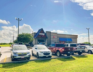Plus de détails pour 3300 E Main St, Alice, TX - Commerce de détail à vendre