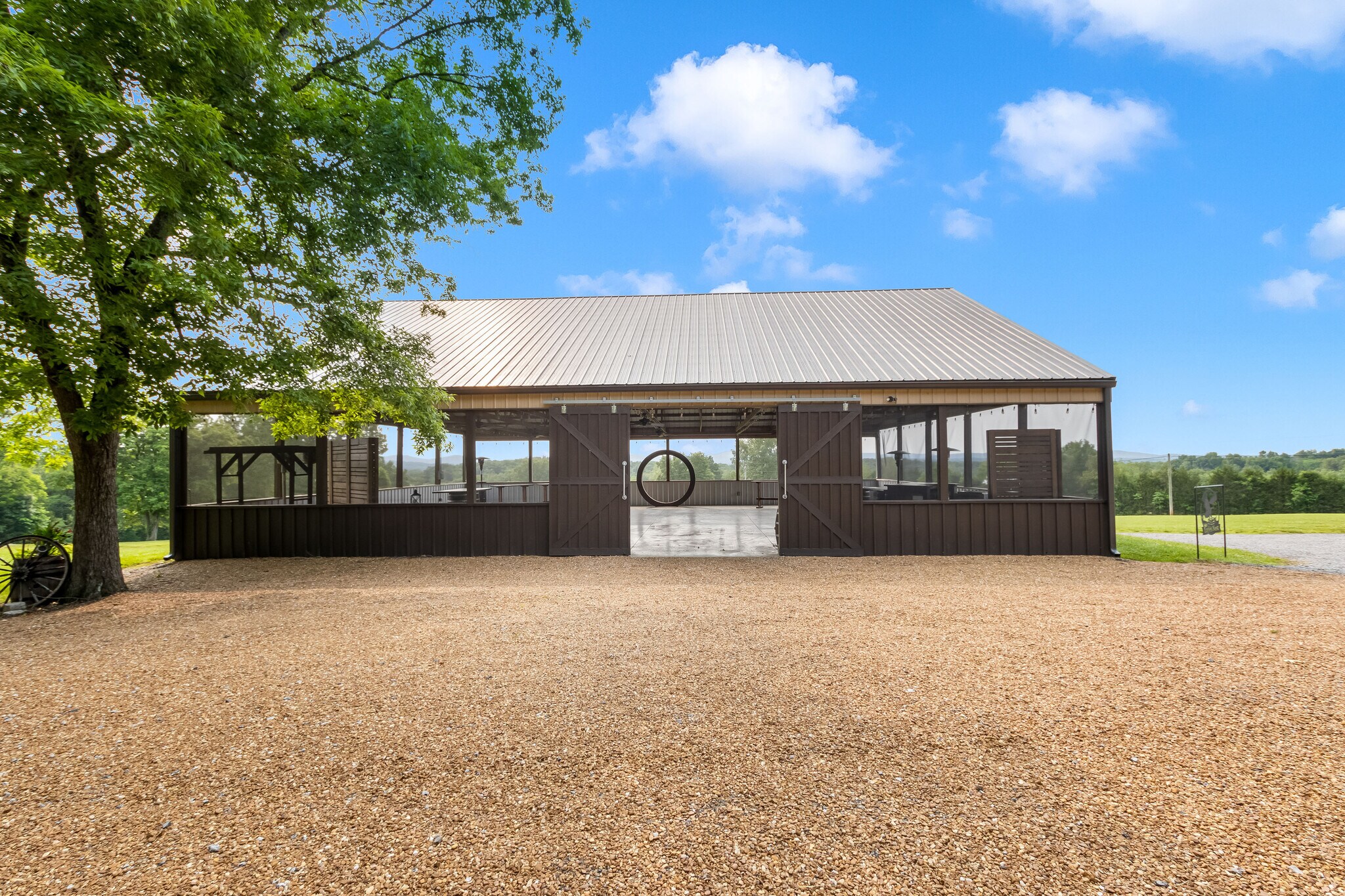 1049 Oregon Rd, Lascassas, TN à vendre Photo du bâtiment- Image 1 de 113