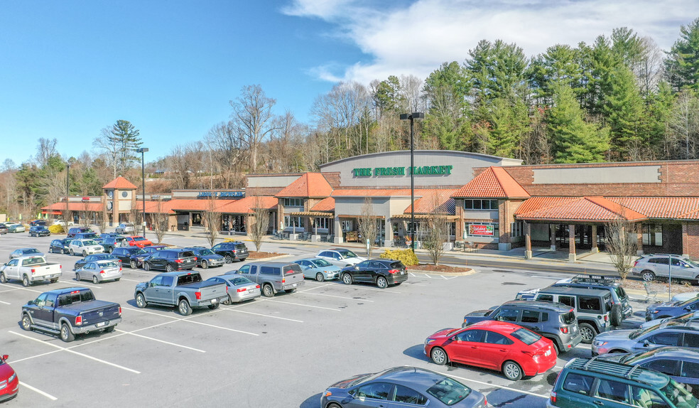 1378 Hendersonville Rd, Asheville, NC for sale - Primary Photo - Image 1 of 1