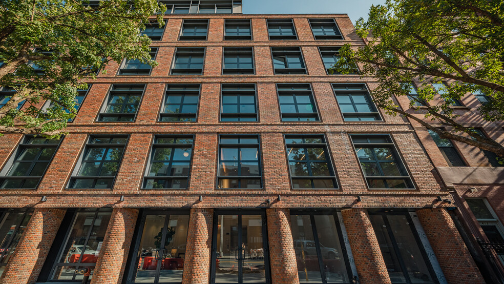 420 Gates Ave, Brooklyn, NY for lease - Building Photo - Image 1 of 6