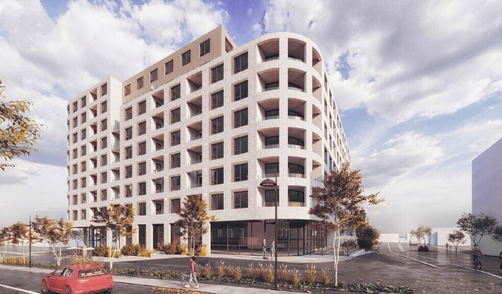 48-64 Boul Des Laurentides, Laval, QC à louer - Photo du bâtiment - Image 3 de 3