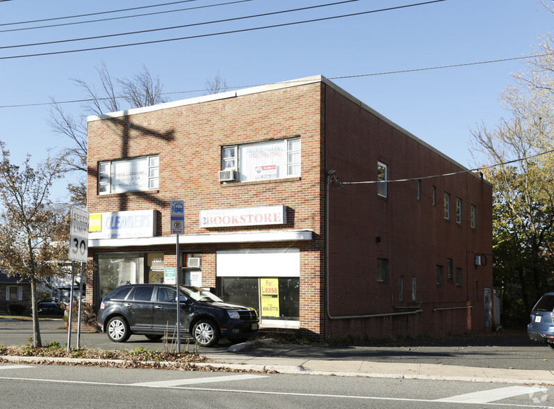 705-711 Raritan Ave, Highland Park, NJ for lease - Building Photo - Image 2 of 2