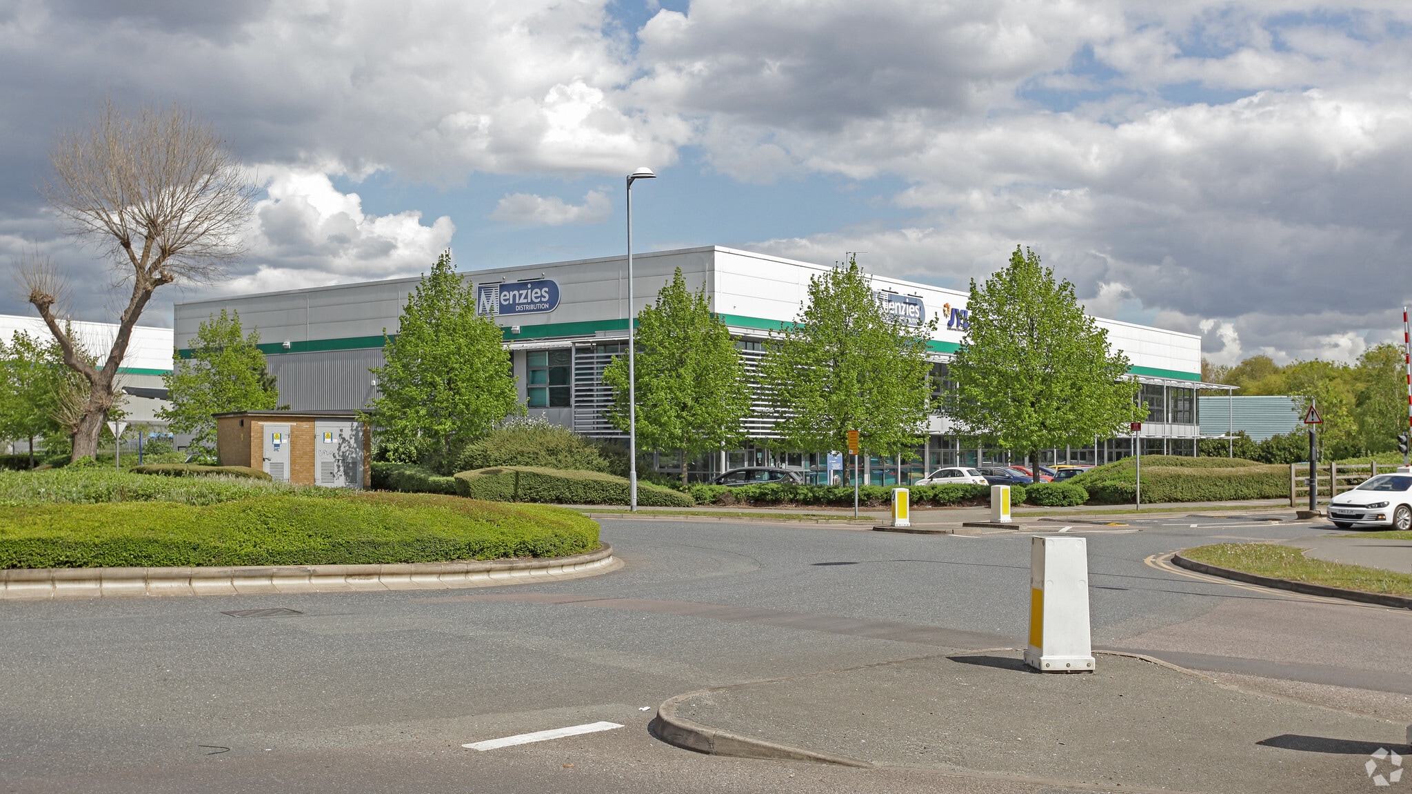 Twelvetrees Cres, London for lease Building Photo- Image 1 of 7