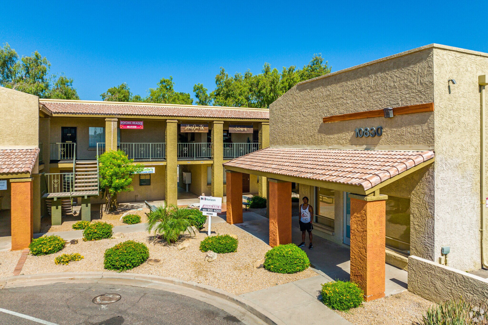 10830 N 71st Pl, Scottsdale, AZ à louer Photo du bâtiment- Image 1 de 3