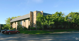 More details for 2515 N 124th St, Brookfield, WI - Office for Lease