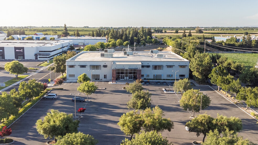 4712 Stoddard Rd, Modesto, CA for lease - Aerial - Image 2 of 8