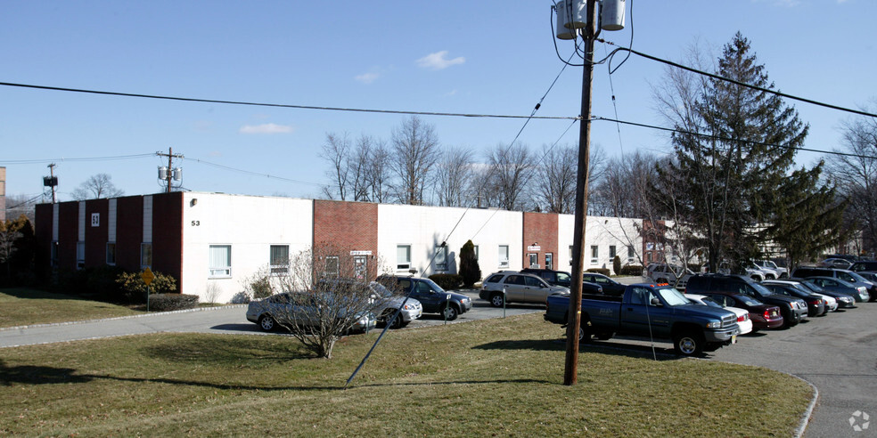 53 S Jefferson Rd, Whippany, NJ for lease - Building Photo - Image 2 of 9