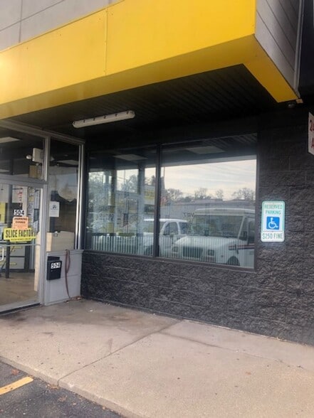 504 Manneheim Rd, Bellwood, IL for lease - Building Photo - Image 2 of 4