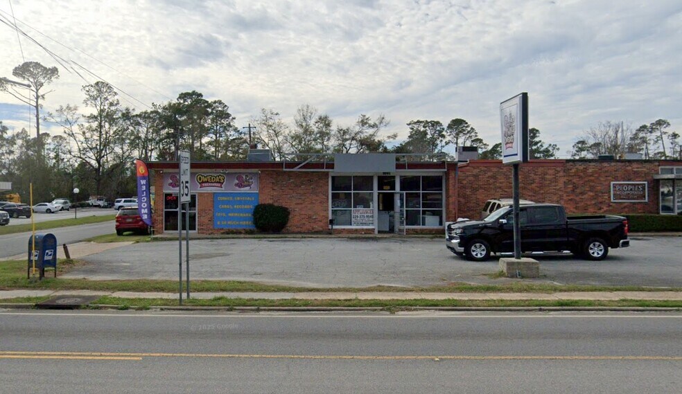 1902 Ashley, Valdosta, GA à vendre - Photo du bâtiment - Image 2 de 13