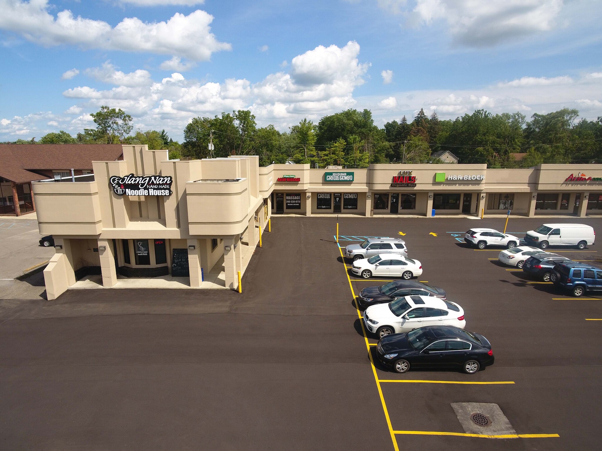 29208-29222 Orchard Lake Rd, Farmington Hills, MI for lease Building Photo- Image 1 of 6