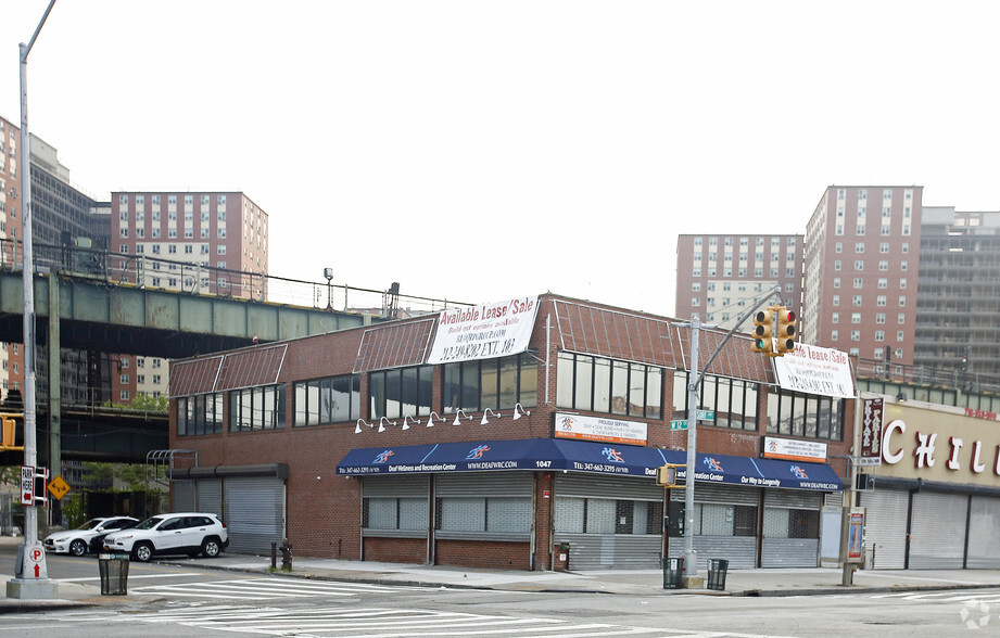 1047 Surf Ave, Brooklyn, NY for sale - Primary Photo - Image 1 of 1