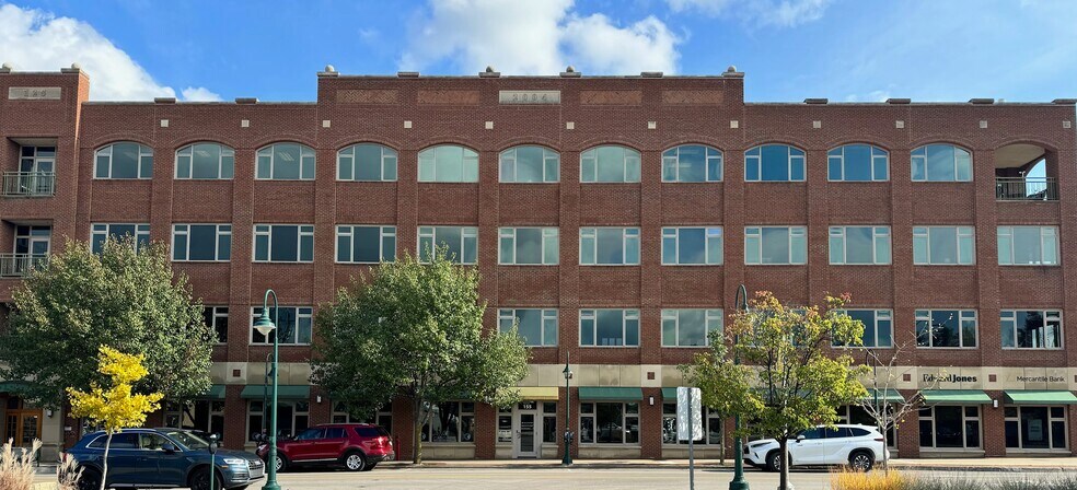 125 Park St, Traverse City, MI for lease - Building Photo - Image 3 of 6