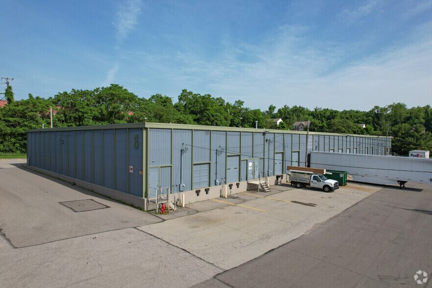 600-611 Parkway View Dr, Pittsburgh, PA à louer - Photo principale - Image 1 de 4