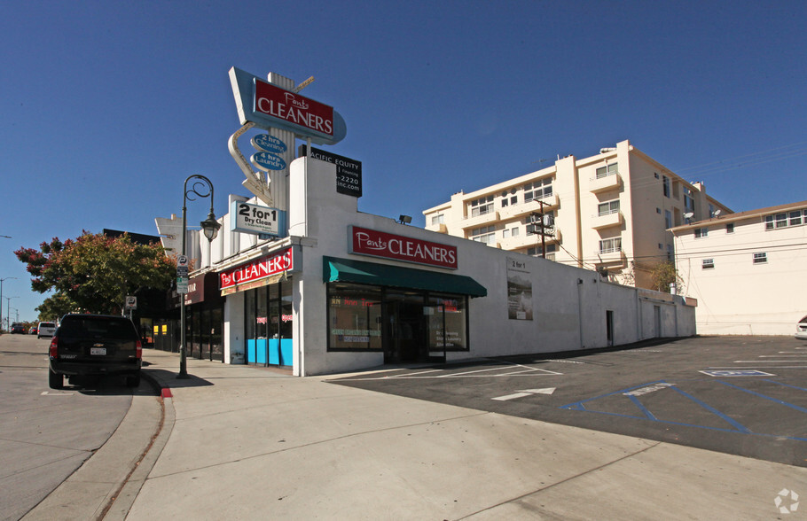 10421-10423 Santa Monica Blvd, Los Angeles, CA for lease - Primary Photo - Image 1 of 3