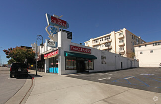 Plus de détails pour 10421-10423 Santa Monica Blvd, Los Angeles, CA - Vente au détail à louer