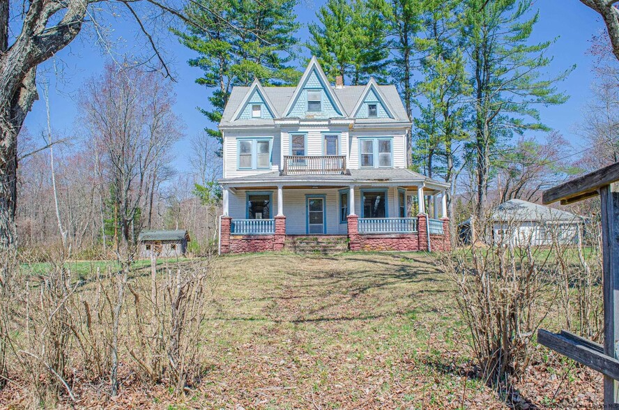 3040 Route 28, Shokan, NY à vendre - Photo principale - Image 1 de 41