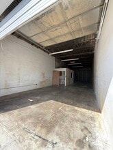 4317 62nd Ave N, Pinellas Park, FL à louer Photo intérieure- Image 2 de 6