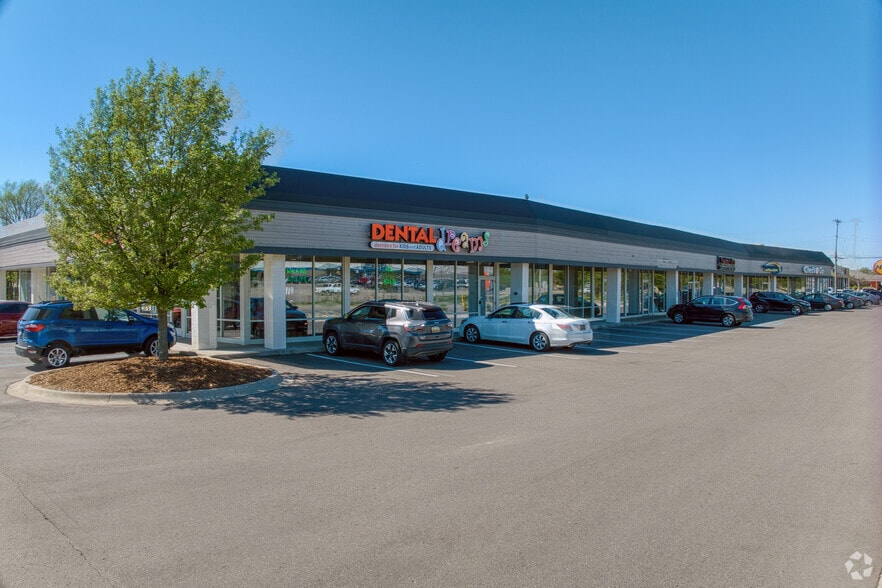 5132-5228 S Westnedge Ave, Portage, MI for lease - Primary Photo - Image 1 of 1
