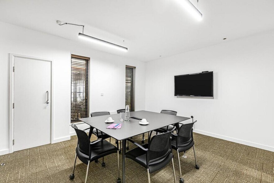 55-59 Eagle Wharf Rd, Londres à louer - Photo du bâtiment - Image 3 de 45