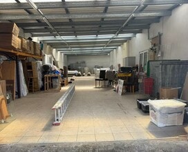 14 Valentia Pl, Newcastle for lease Interior Photo- Image 1 of 3