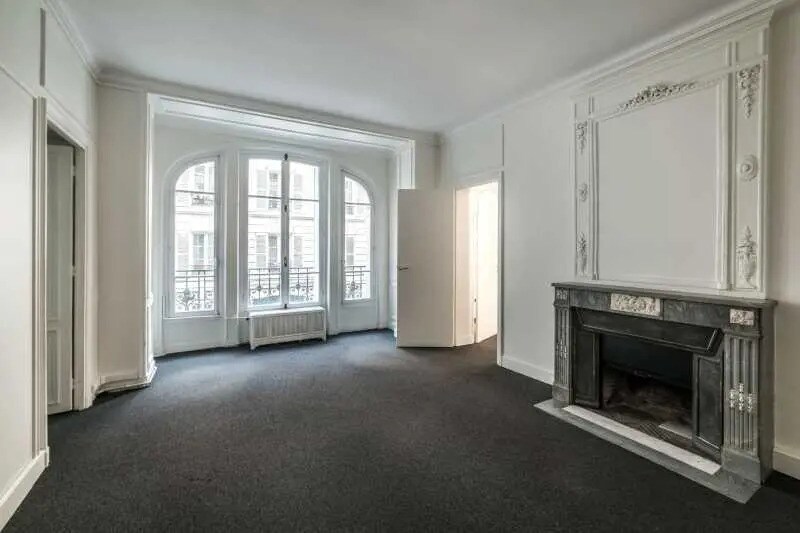 Multifamily in Paris for sale Interior Photo- Image 1 of 8
