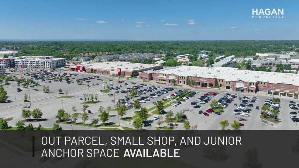 12951 Shelbyville Rd, Louisville, KY à louer - Vidéo sur l’inscription commerciale - Image 2 de 5