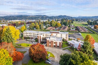600 Broadway St, Longview, WA - AERIAL map view