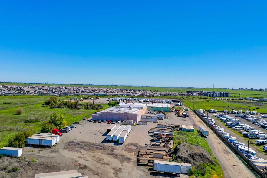 5054 Peabody Rd, Fairfield, CA à vendre - Photo du bâtiment - Image 3 de 7