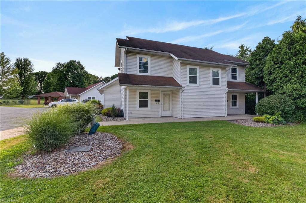7814 Vestal rd, Youngstown, OH for sale Primary Photo- Image 1 of 2