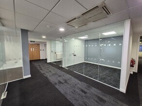 Unit 1 Pepper Rd, Stockport for lease Interior Photo- Image 2 of 11