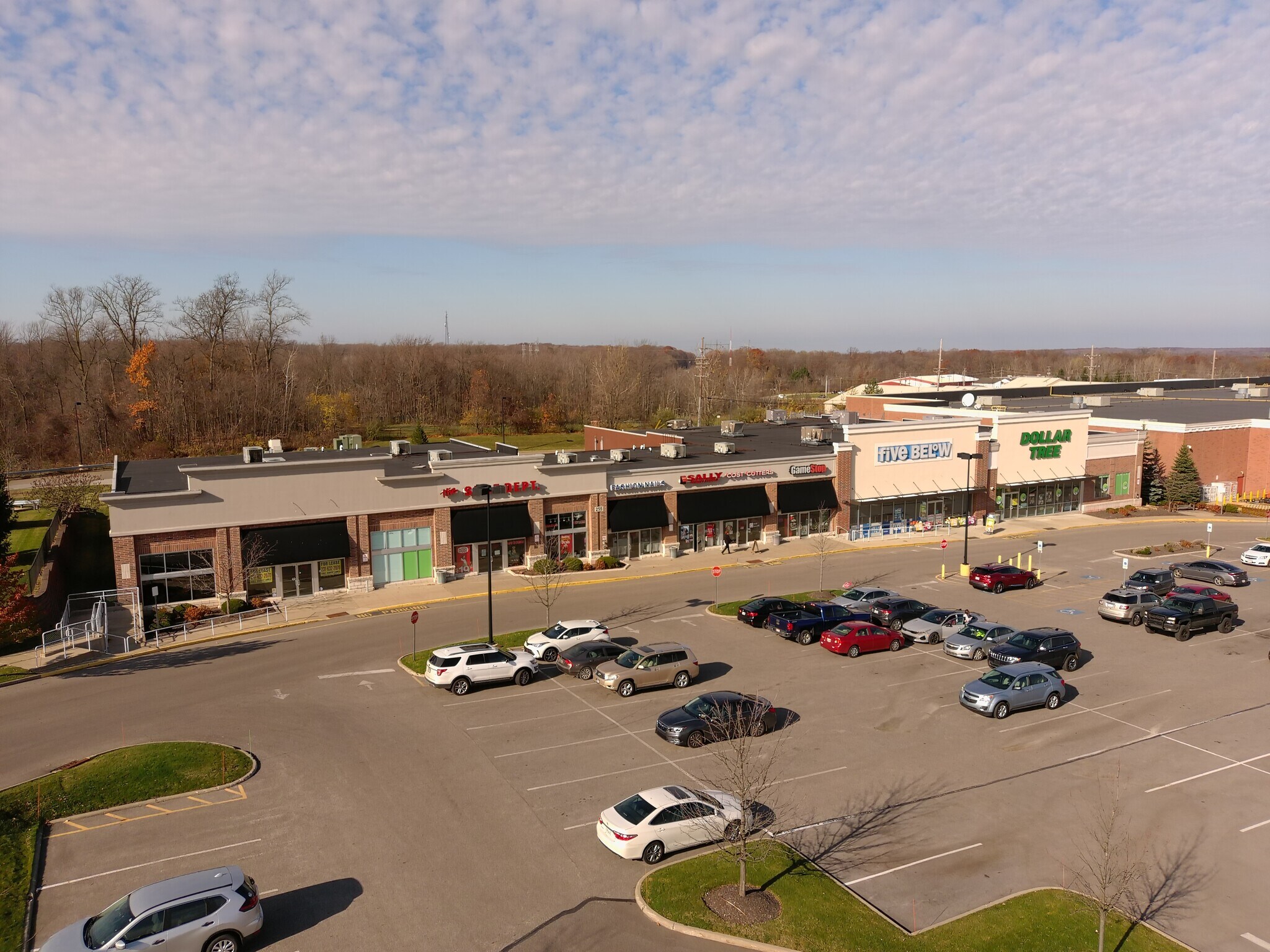 255 Meadowlands Dr, Chardon, OH for lease Building Photo- Image 1 of 7