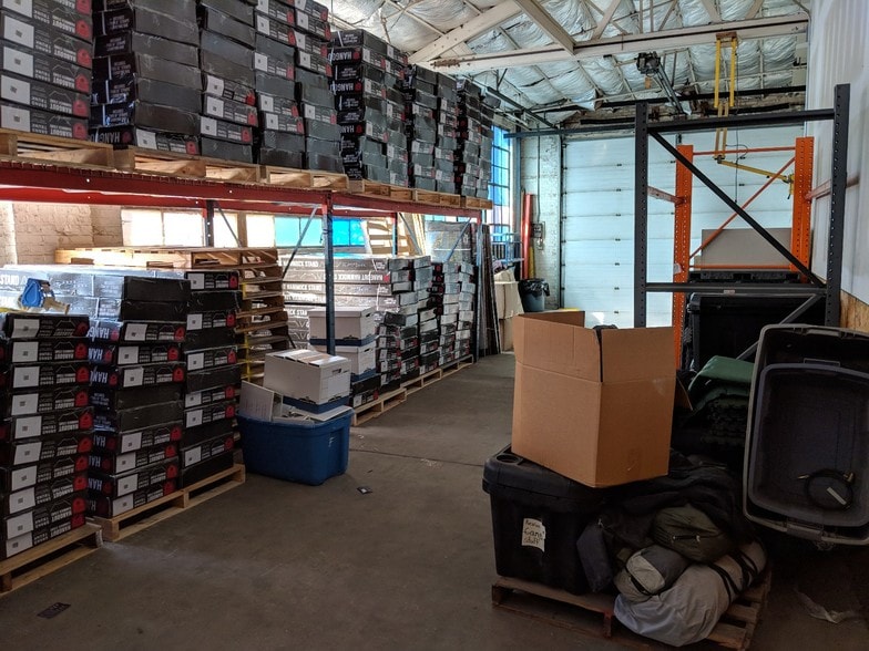 8100-8142 Monticello Ave, Skokie, IL à louer - Photo intérieure - Image 3 de 11