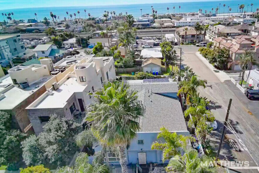 901 S Tremont St, Oceanside, CA à vendre - Photo du bâtiment - Image 2 de 4