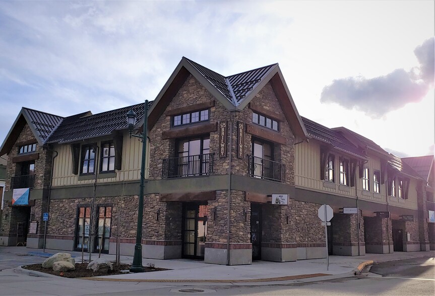 525 Railway St, Whitefish, MT for lease - Primary Photo - Image 1 of 3
