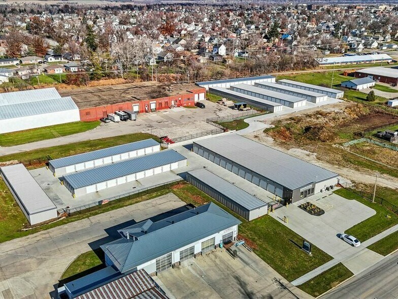 1101 Lincoln way, Marshalltown, IA à vendre - Photo du bâtiment - Image 2 de 8