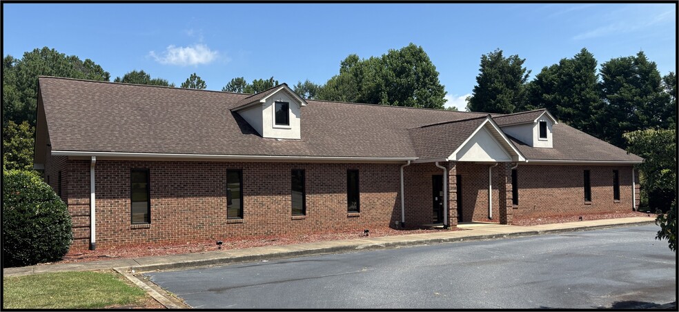 2926 E Main Street Ext, Spartanburg, SC for sale - Primary Photo - Image 1 of 6