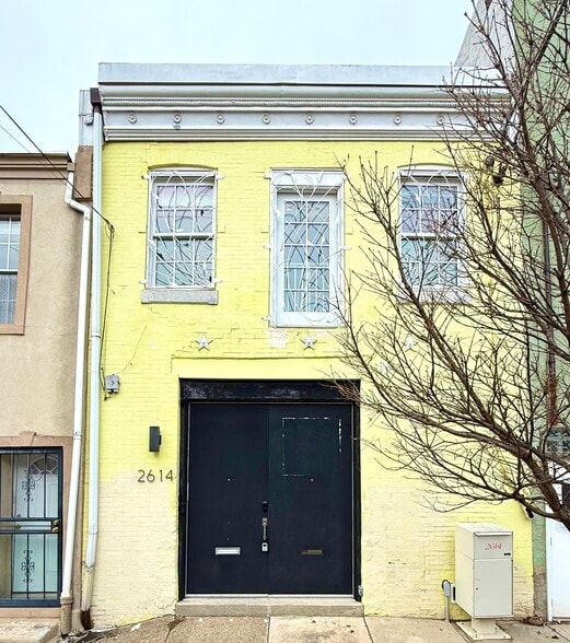 2614 Amber St, Philadelphia, PA à louer - Photo du bâtiment - Image 1 de 1
