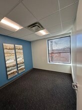 109 Carpenter Dr, Sterling, VA à louer Photo intérieure- Image 1 de 6