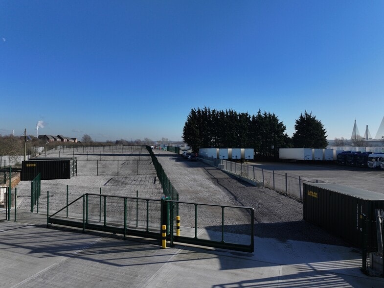 Gateway 100, Widnes for lease - Primary Photo - Image 1 of 13