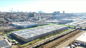 ±69,390 SF Industrial Opportunity - Entrepôt