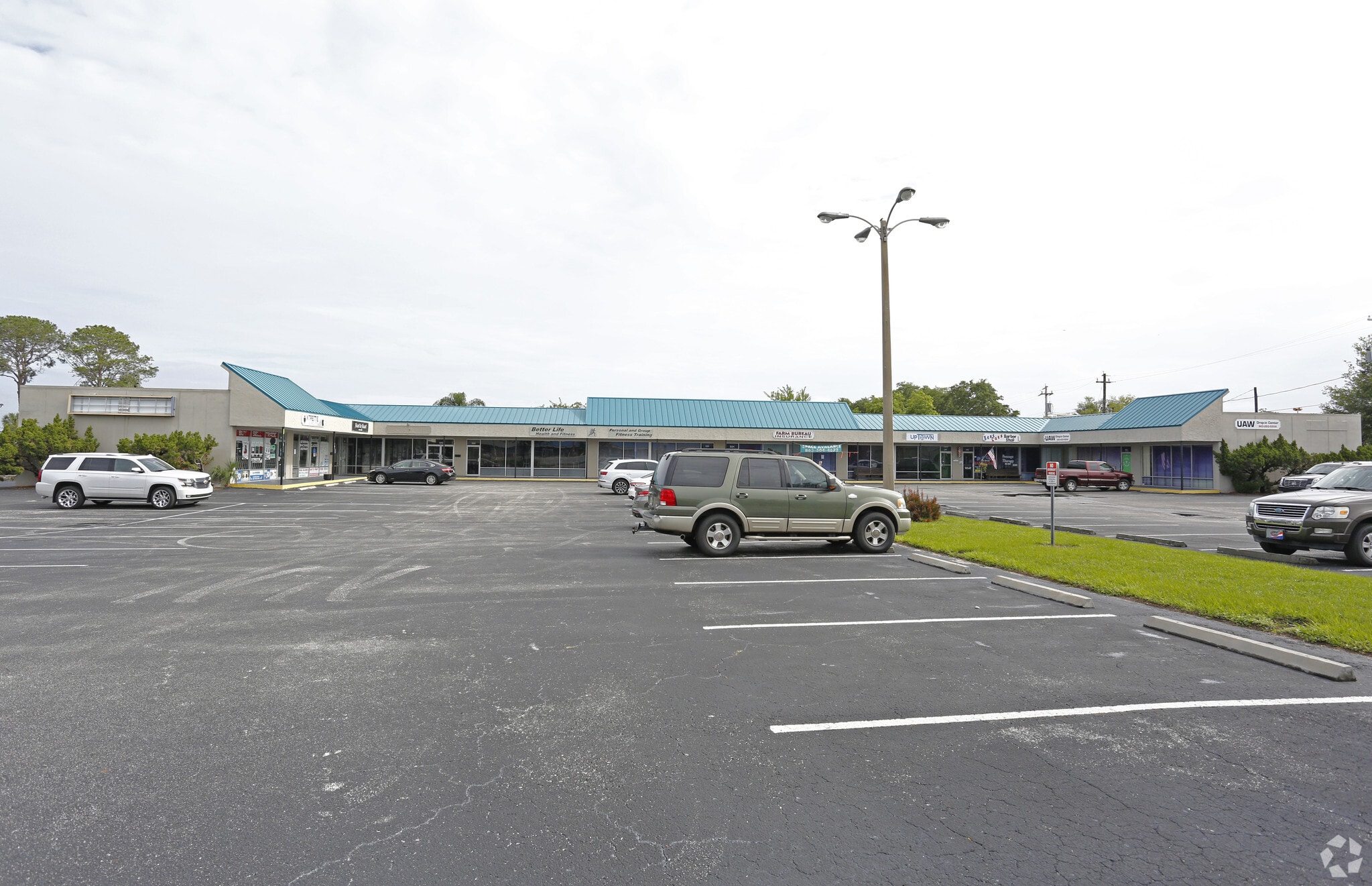 219 Avenue O SW, Winter Haven, FL for lease Primary Photo- Image 1 of 9