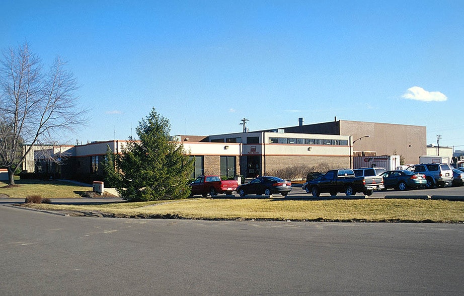 4665 Interstate Dr, Cincinnati, OH for sale - Primary Photo - Image 1 of 22