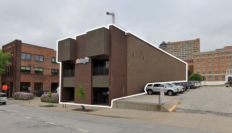 516 3rd St, Des Moines, IA à louer - Photo principale - Image 1 de 6