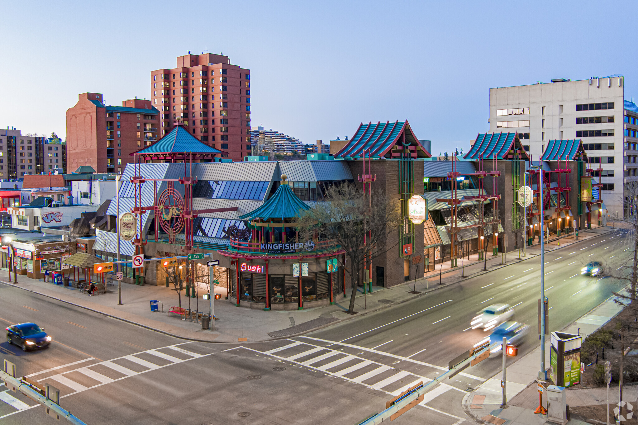 328 Centre St SE, Calgary, AB for sale Primary Photo- Image 1 of 1