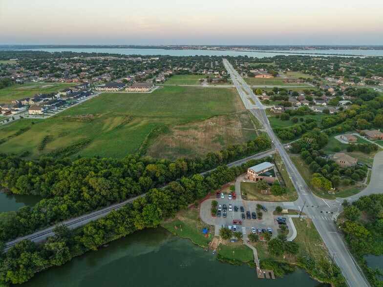 6921 Miller Rd, Rowlett, TX à vendre - Aérien - Image 2 de 4