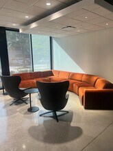 2002 N Tampa St, Tampa, FL à louer Photo intérieure- Image 2 de 4