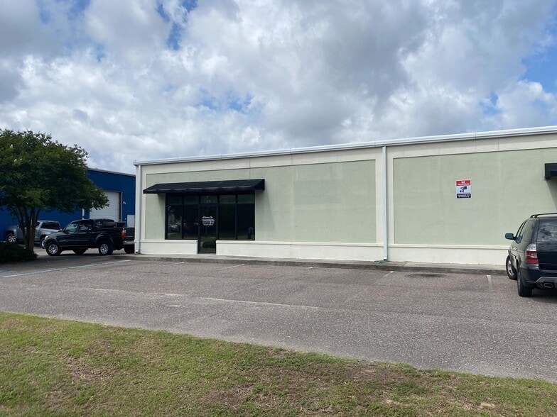 455 Deanna Ln, Wando, SC à vendre - Photo du bâtiment - Image 3 de 16