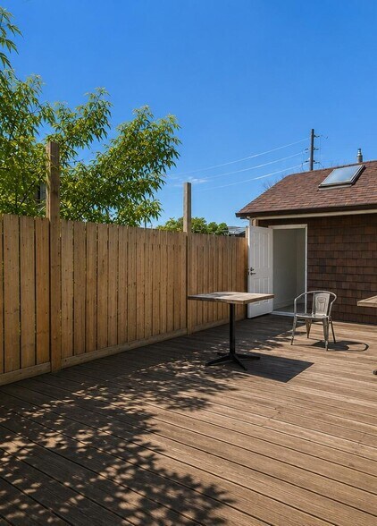 193 1/2 Baldwin St, Toronto, ON à vendre - Photo du bâtiment - Image 3 de 6