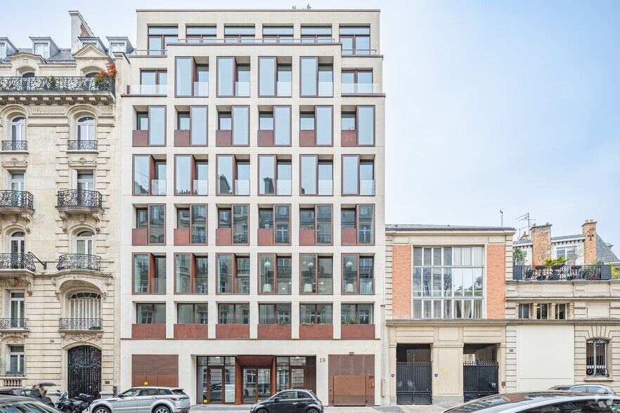 19 Rue Alphonse De Neuville, Paris for lease - Primary Photo - Image 1 of 3